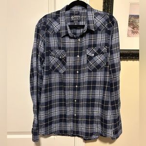 Men’s American Rag flannel EUC